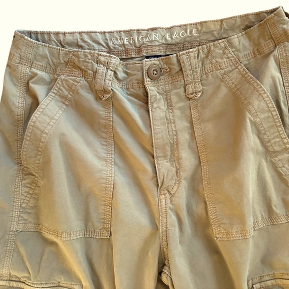 AE American Eagle Real Good Parachute Baggy Jogger Sz 8  Cargo Pockets Khaki - Picture 3 of 10